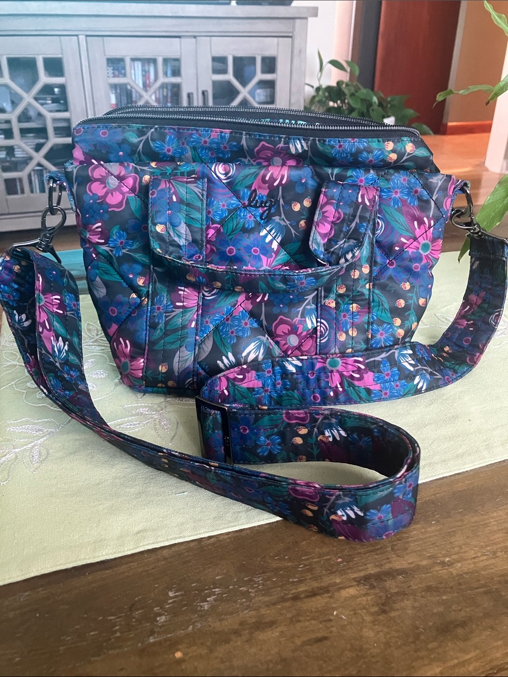 lug  Dory Mini  in floral Teal, Purple & Pink